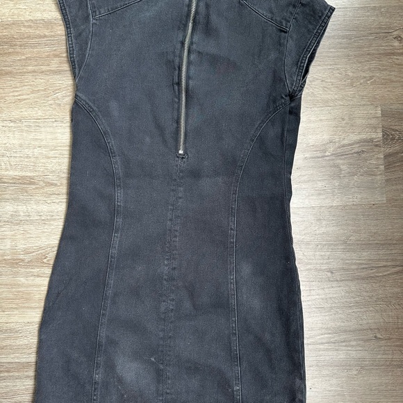 Zara dress - Picture 7 of 7